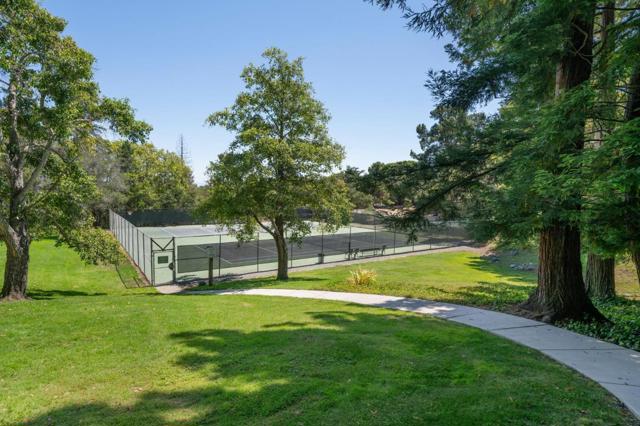 38 Weepingridge Court, San Mateo CA: https://media.crmls.org/mediaz/47933b08-4398-492b-b62a-3e95dc107a61.jpg