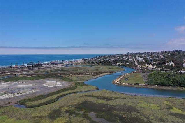 2311 Montgomery Avenue, Cardiff by the Sea CA: https://media.crmls.org/mediaz/479482ba-0612-4521-adf2-62103dbc0a0a.jpg