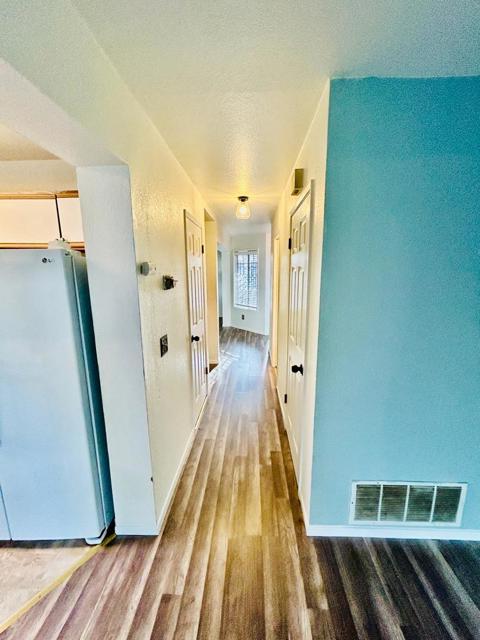 5822 E 16th Street, Oakland CA: https://media.crmls.org/mediaz/4795ab6c-3979-48d5-8b03-3e99b2ffd16e.jpg