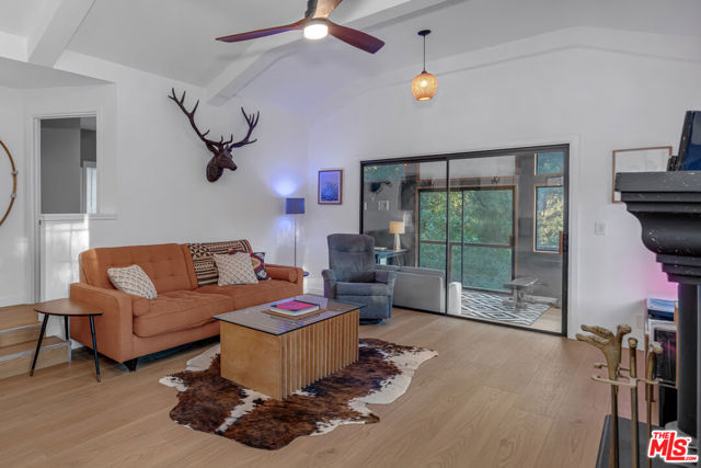 17832 Little Tujunga Canyon Road, Santa Clarita CA: https://media.crmls.org/mediaz/4795b84a-377d-48cd-9a02-bd8d35bd05cf.jpg