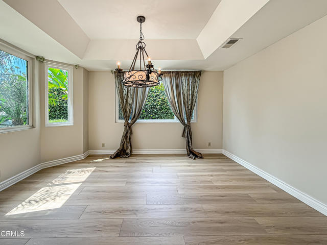 Detail Gallery Image 11 of 74 For 29251 Fountainwood, Agoura Hills_2,  CA 91301 - 4 Beds | 3/1 Baths