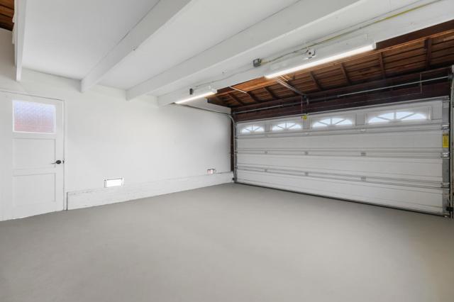 2259 Springfield Way, San Mateo CA: https://media.crmls.org/mediaz/47976e7d-732e-4647-80e9-a21860a27aaa.jpg