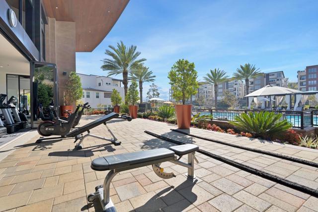 Detail Gallery Image 55 of 61 For 2816 via Alta Pl, San Diego,  CA 92108 - 2 Beds | 2/1 Baths