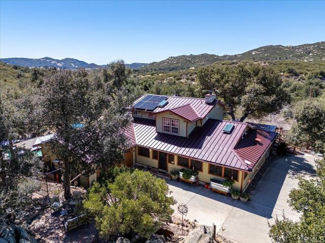 10499 Highway 79, Descanso CA: https://media.crmls.org/mediaz/479a37f1-177f-46cf-ae51-63a6f8c99d6a.jpg