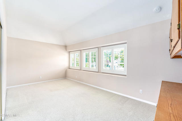 3041 Three Springs Drive, Westlake Village CA: https://media.crmls.org/mediaz/479b791f-d574-47fd-bec2-610a053d43b4.jpg