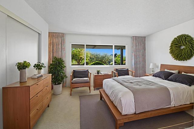 12907 Francine Terrace, Poway, California 92064, 4 Bedrooms Bedrooms, ,2 BathroomsBathrooms,Single Family Residence,For Sale,Francine Terrace,250038186SD