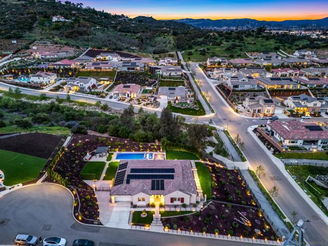 21992 Wilgen Rd, Escondido CA: https://media.crmls.org/mediaz/479bdfa1-84c1-43c0-8169-cf498fe84ea4.jpg