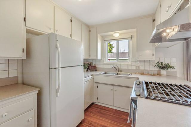 801 Lobos Street, Monterey CA: https://media.crmls.org/mediaz/479c9e30-c0cb-44e4-8183-9d5d19dbc945.jpg