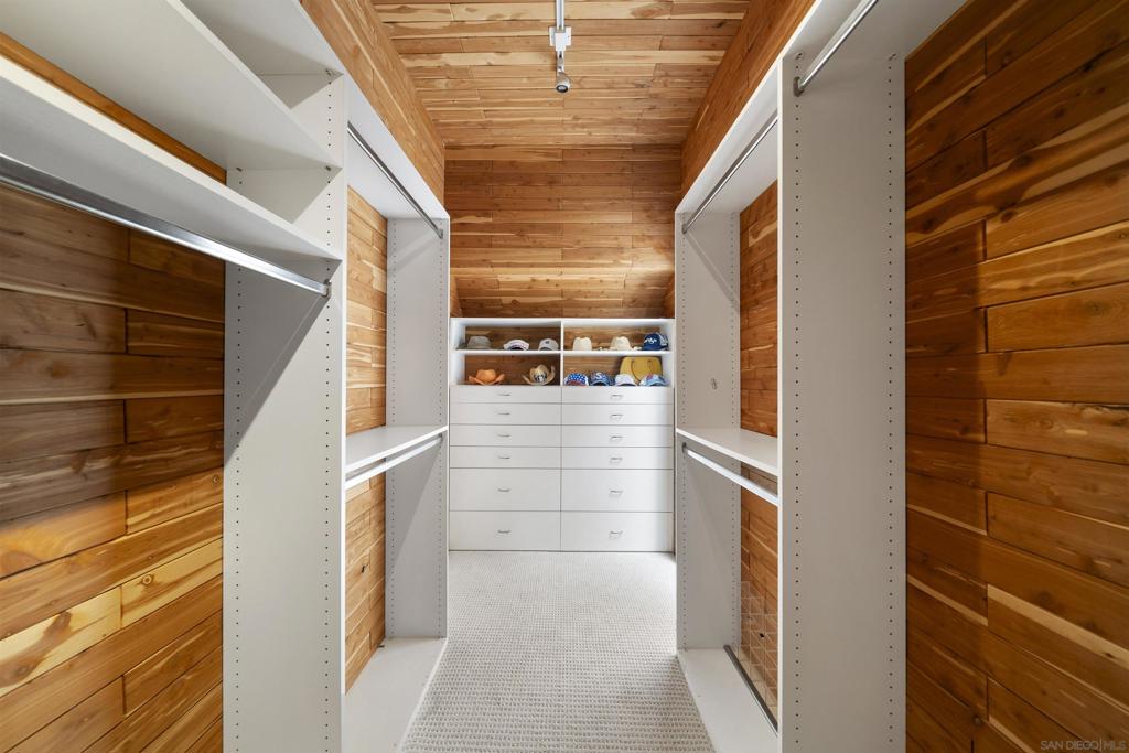 MLS #250035539SD image #37