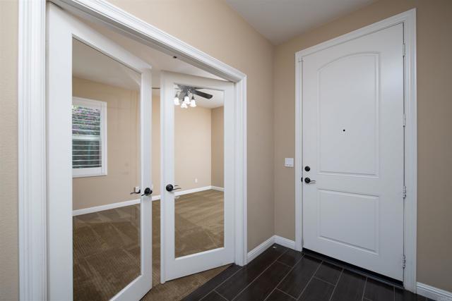 Detail Gallery Image 15 of 55 For 5506 Lipizzaner Cir, Oceanside,  CA 92057 - 4 Beds | 3/1 Baths