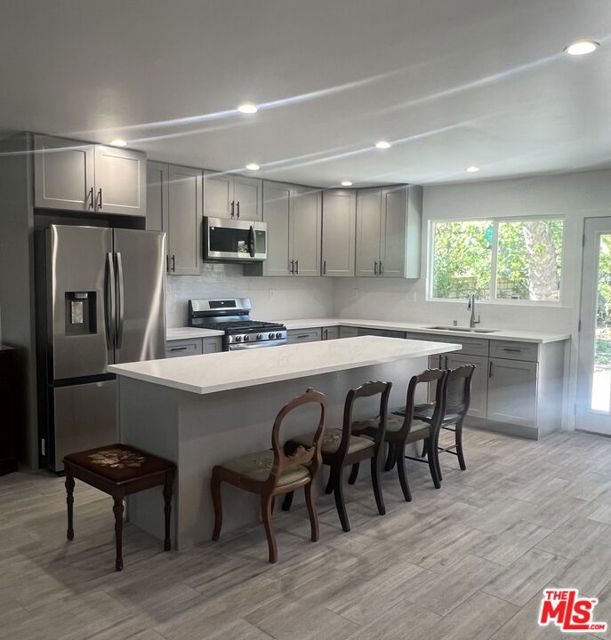 30872 Janlor Drive, Westlake Village CA: https://media.crmls.org/mediaz/479f5a6d-e42e-4b32-af8b-03fb250e912c.jpg