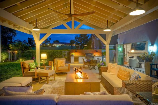 Detail Gallery Image 41 of 57 For 1109 Countrywood Ln, Vista,  CA 92081 - 4 Beds | 2/1 Baths
