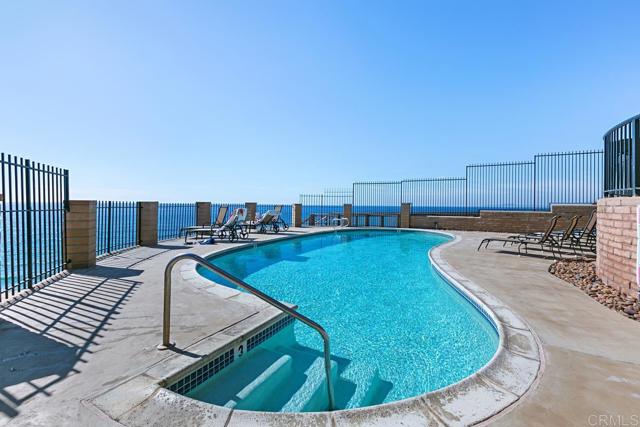 Image 20 of 24 For 190 Del Mar Shores Terrace  30