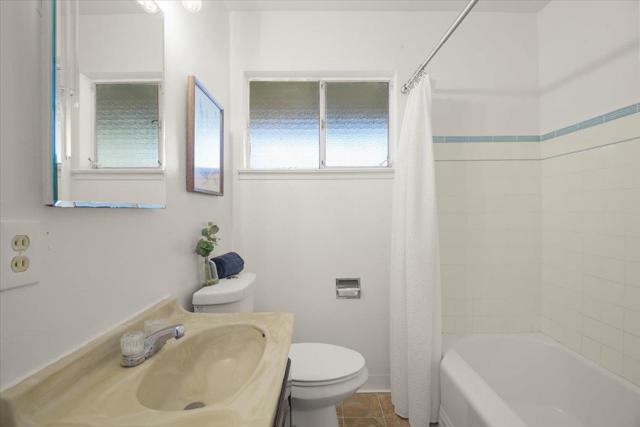 543 Crawford Drive, Sunnyvale CA: https://media.crmls.org/mediaz/47a0d710-79a3-4b24-89e9-93f13f8464b1.jpg