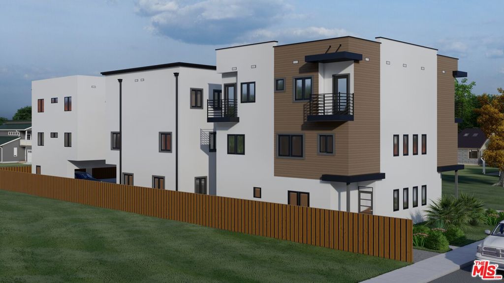 724 N Kingsley Drive, Los Angeles, CA 90029