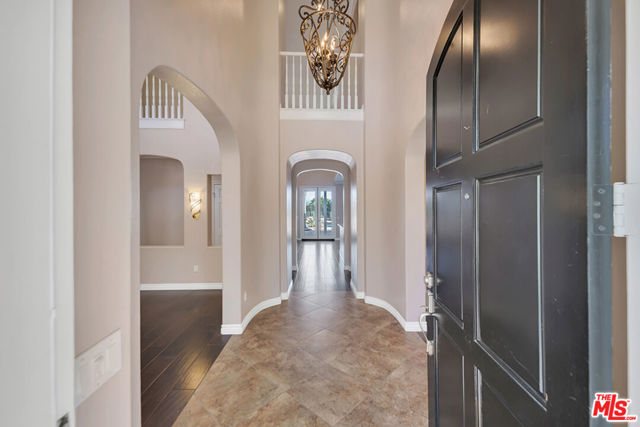 Image 4 of 69 For 25417 Magnolia Lane