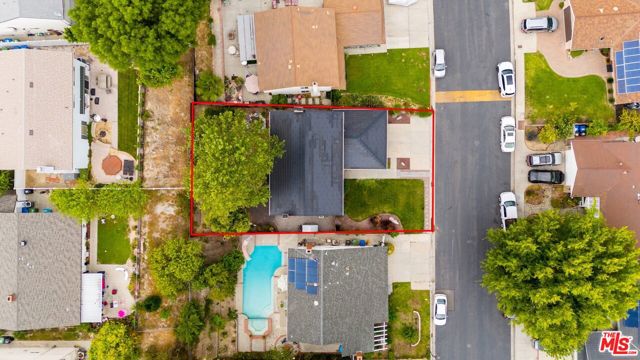 8389 Sedan Avenue, West Hills CA: https://media.crmls.org/mediaz/47a2261b-339c-4dd5-b077-69d21daf48ab.jpg