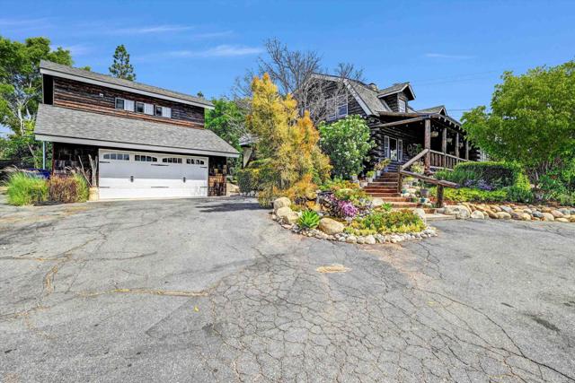 3127 Alta Vista Drive, Fallbrook CA: https://media.crmls.org/mediaz/47a2565f-55c9-4963-81f4-e9fa51d7420e.jpg