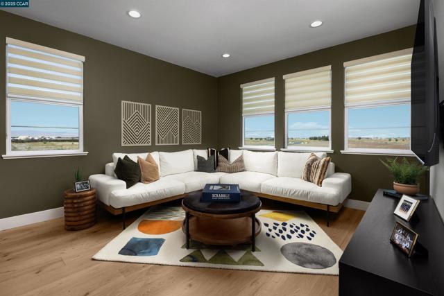 17040 Aldergrove Court, Lathrop CA: https://media.crmls.org/mediaz/47a2b8b7-ac58-4a46-824d-5146c8458110.jpg