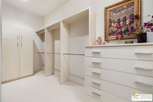 46920 Amir Drive, Palm Desert CA: https://media.crmls.org/mediaz/47a2d2b7-edf4-424f-9443-7cddd202944e.jpg