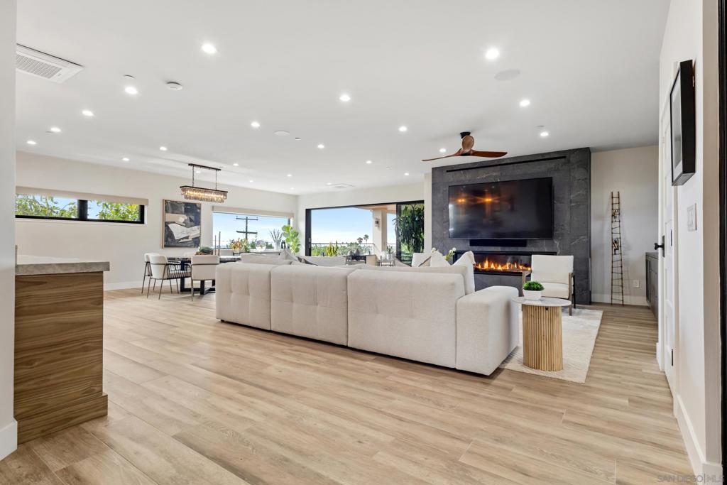 MLS #260021701SD image #33