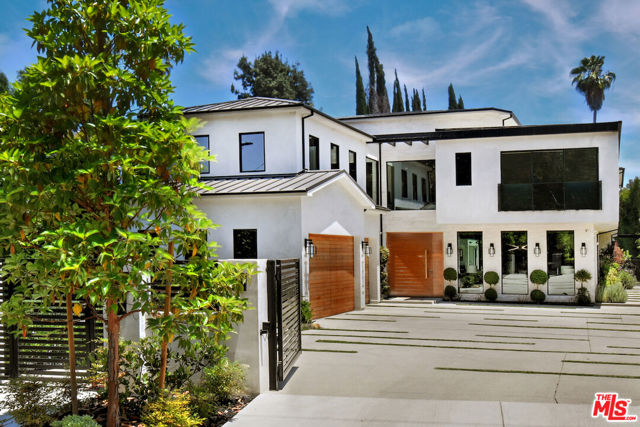 Photo of 4544 Woodley Avenue, Encino, CA 91436