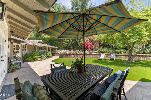 2210 Brambling Lane, Pasadena CA: https://media.crmls.org/mediaz/47a84189-ac09-4ae4-9285-d10678f0c319.jpg