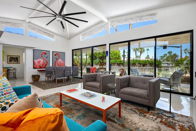 1380 Malaga Circle, Palm Springs CA: https://media.crmls.org/mediaz/47a9a362-1e2d-4bef-9a3d-5055d6e4d36e.jpg