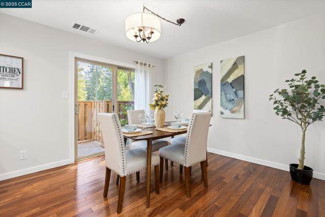 1618 Candelero Dr, Walnut Creek CA: https://media.crmls.org/mediaz/47abf355-1ca0-4e5f-bbb5-a7e1dd932c18.jpg
