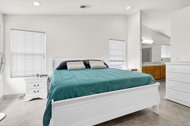 493 Churchill Way, Salinas CA: https://media.crmls.org/mediaz/47ac33dd-5204-4e65-bedd-913caa7e88e5.jpg