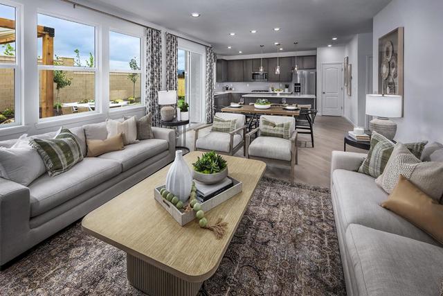 1871 Peony Street, Hollister CA: https://media.crmls.org/mediaz/47acca95-18ed-4d6d-aed8-d0c106e79228.jpg