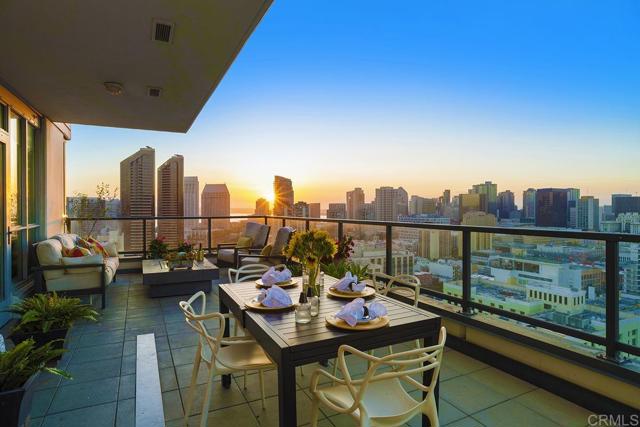 Detail Gallery Image 7 of 44 For 325 Seventh Ave #2104,  San Diego,  CA 92101 - 2 Beds | 2 Baths