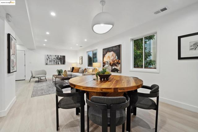 1207 Cedar St, Berkeley CA: https://media.crmls.org/mediaz/47ada8f9-8e1c-4746-a48d-7116c20fecee.jpg