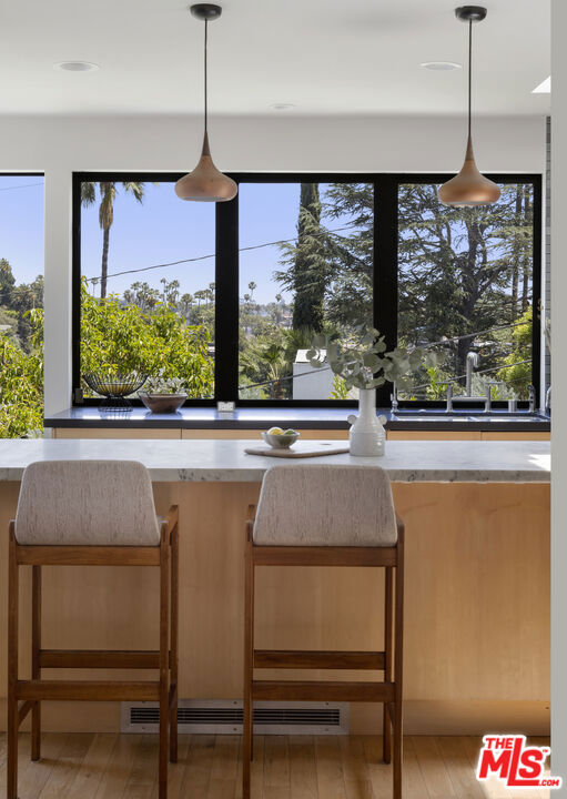1508 Elevado Street, Los Angeles CA: https://media.crmls.org/mediaz/47adc358-b59c-4b00-8d4f-5ef80677e651.jpg