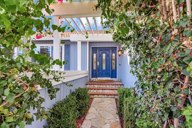 1273 Pintail Court, San Jose CA: https://media.crmls.org/mediaz/47aeb98d-b9d9-483d-9c16-c7271b966a44.jpg