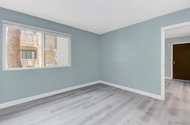 10222 Black Mountain Rd, San Diego CA: https://media.crmls.org/mediaz/47aec754-4f0c-4f5e-9601-8c0948f38256.jpg