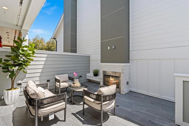 Image 2 of 20 For 762 F Avenue