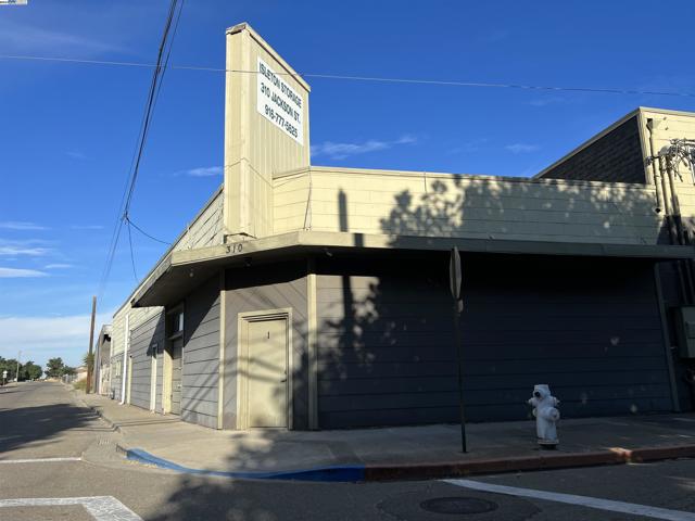 Image 12 of 55 For 310 Jackson Blvd