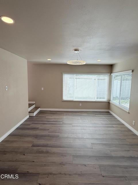 Detail Gallery Image 16 of 45 For 435 Anacapa Cir, Thousand Oaks,  CA 91320 - 4 Beds | 2/1 Baths