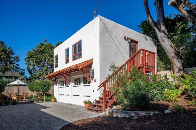 0 San Carlos 2 NW of Santa Lucia, Carmel CA: https://media.crmls.org/mediaz/47b0d1d4-df07-4fe4-94fe-41fc6f6d8a20.jpg