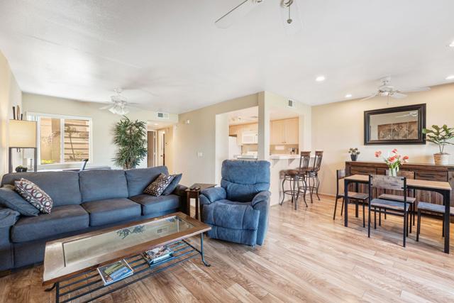 78487 Magenta Drive, La Quinta CA: https://media.crmls.org/mediaz/47b13712-3cdf-43da-811b-3def24a02c8c.jpg