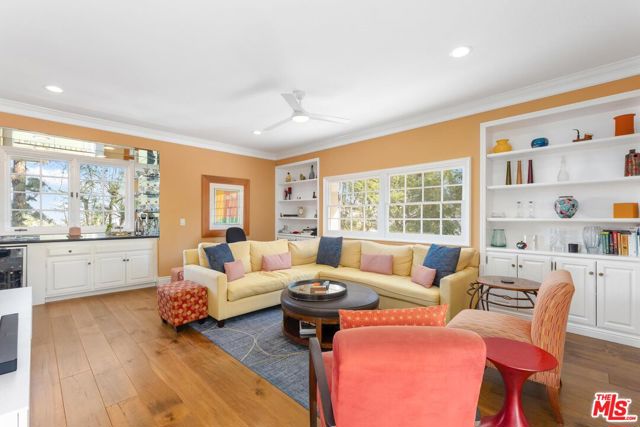 Drew Fenton | 2270 The Terrace Los Angeles CA | MLS: 7163298