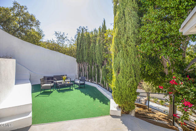Detail Gallery Image 42 of 64 For 10272 Willow Springs Ln, Sunland,  CA 91040 - 4 Beds | 3 Baths