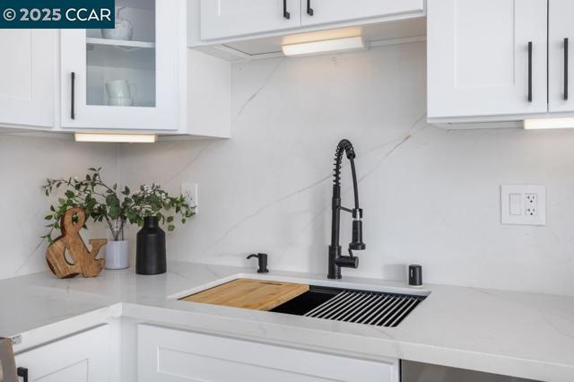 1132 Running Springs Rd, Walnut Creek CA: https://media.crmls.org/mediaz/47b76f95-08d1-40db-aee8-8ba883f6d14c.jpg