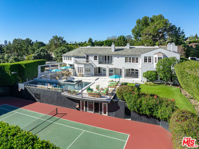 702 Sierra Drive, Beverly Hills, California 90210, 7 Bedrooms Bedrooms, ,8 BathroomsBathrooms,Single Family Residence,For Sale,Sierra,24346957