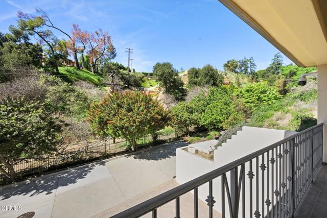 Detail Gallery Image 27 of 73 For 3263 New York Dr, Pasadena,  CA 91107 - 7 Beds | 5/1 Baths
