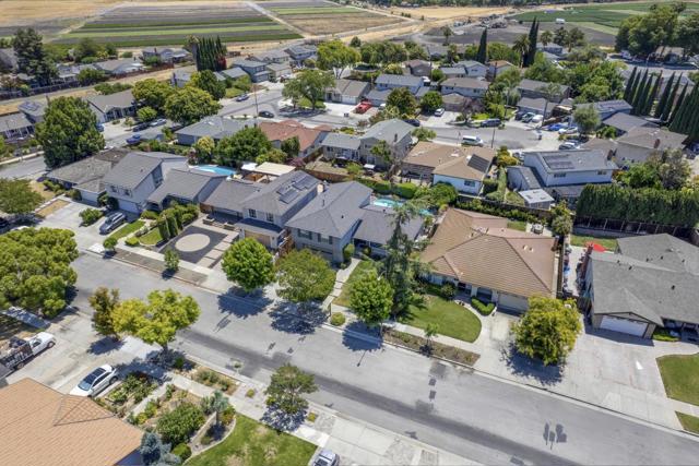 488 Churchill Park Drive, San Jose CA: https://media.crmls.org/mediaz/47b9985c-41d1-4282-85ed-6b696ca66a7e.jpg