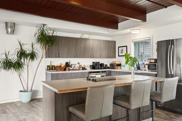 Detail Gallery Image 15 of 55 For 10840 Santa Rosa Rd, Santa Rosa,  CA 93012 - 8 Beds | 6 Baths