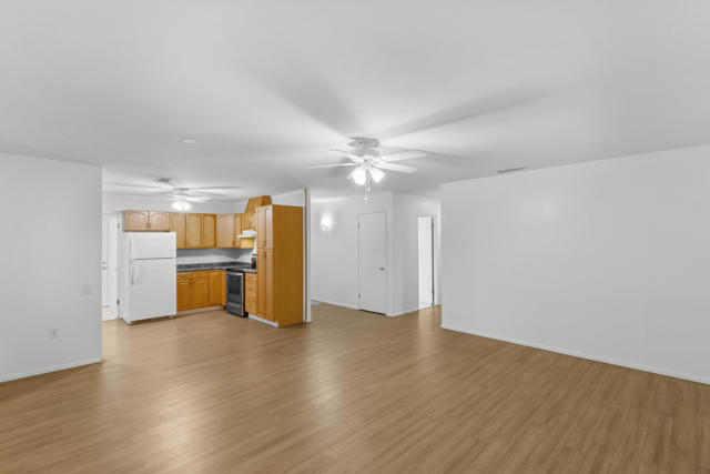 77145 Minnesota Avenue, Palm Desert CA: https://media.crmls.org/mediaz/47baf1ff-f77a-4086-9162-644337769bda.jpg