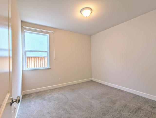 721 Segovia Drive, Hollister CA: https://media.crmls.org/mediaz/47bb8f09-11f1-401c-bf4b-c089ac311816.jpg